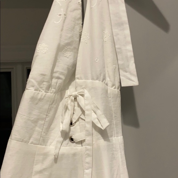 Halter - Picture 2 of 2